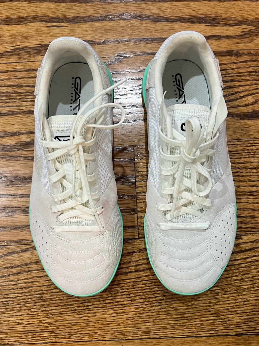 Nike Streetgato Indoor Soccer Shoes Streetwear Summit White/Green Glow W6.5/5Y - Picture 4 of 16